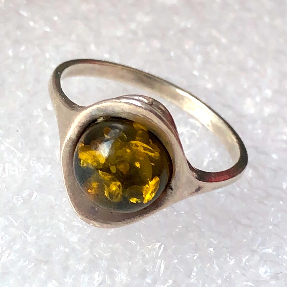Small modernist sterling silver Amber ring s 6.5
